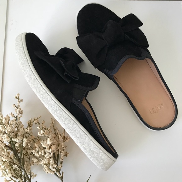 ugg luci bow black